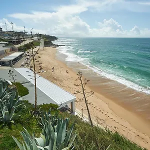 https://modern-flat.hotels-lisbon-portugal.com